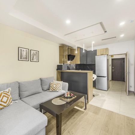 Fantastic Apartments Near Republic Square, Perfect Location, Mystreet Company Erevan Esterno foto