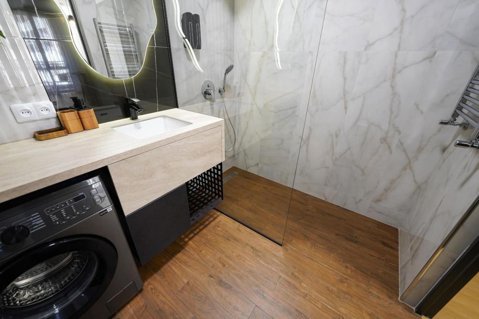 Fantastic Apartments Near Republic Square, Perfect Location, Mystreet Company Erevan Esterno foto