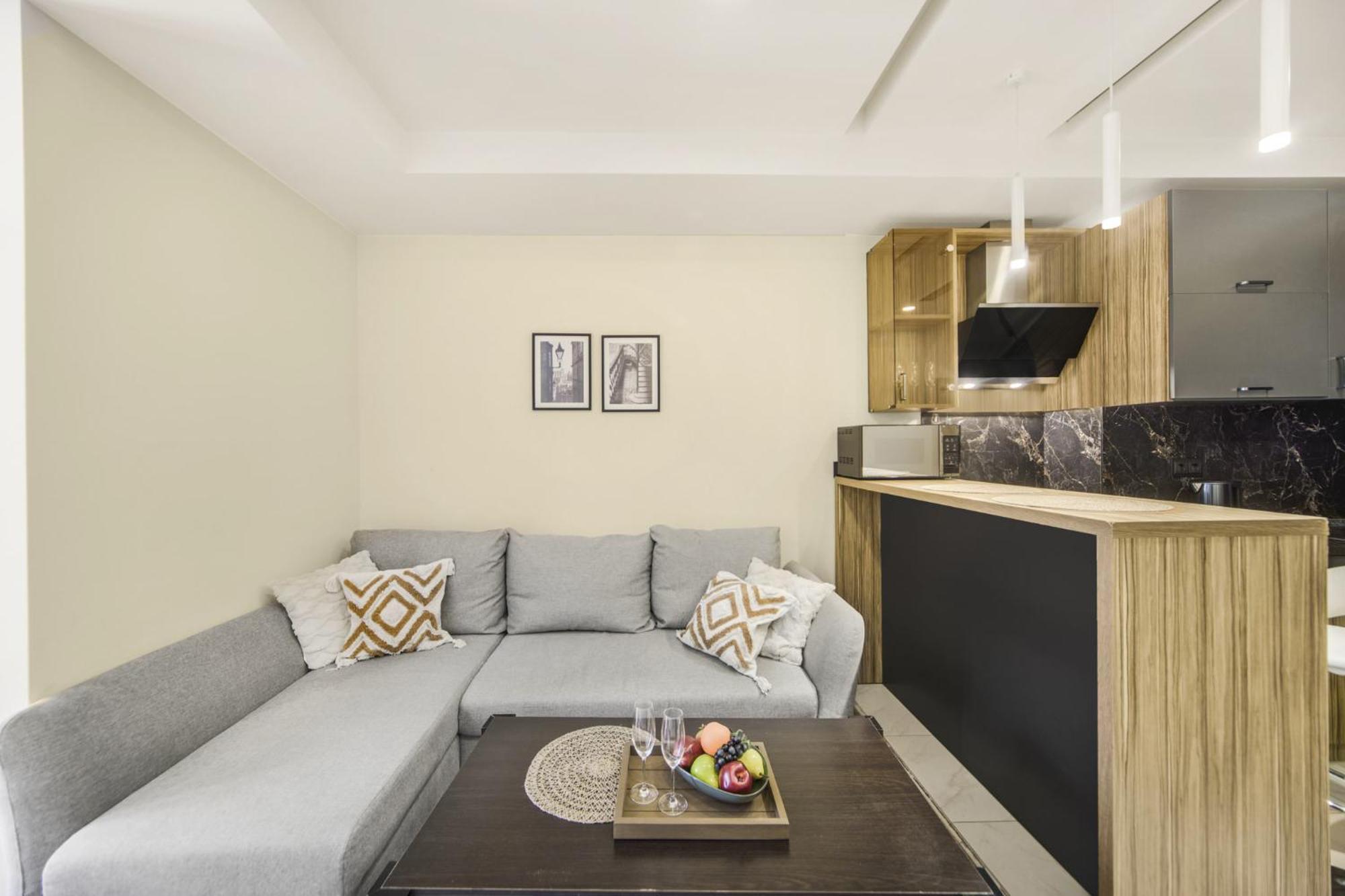 Fantastic Apartments Near Republic Square, Perfect Location, Mystreet Company Erevan Esterno foto